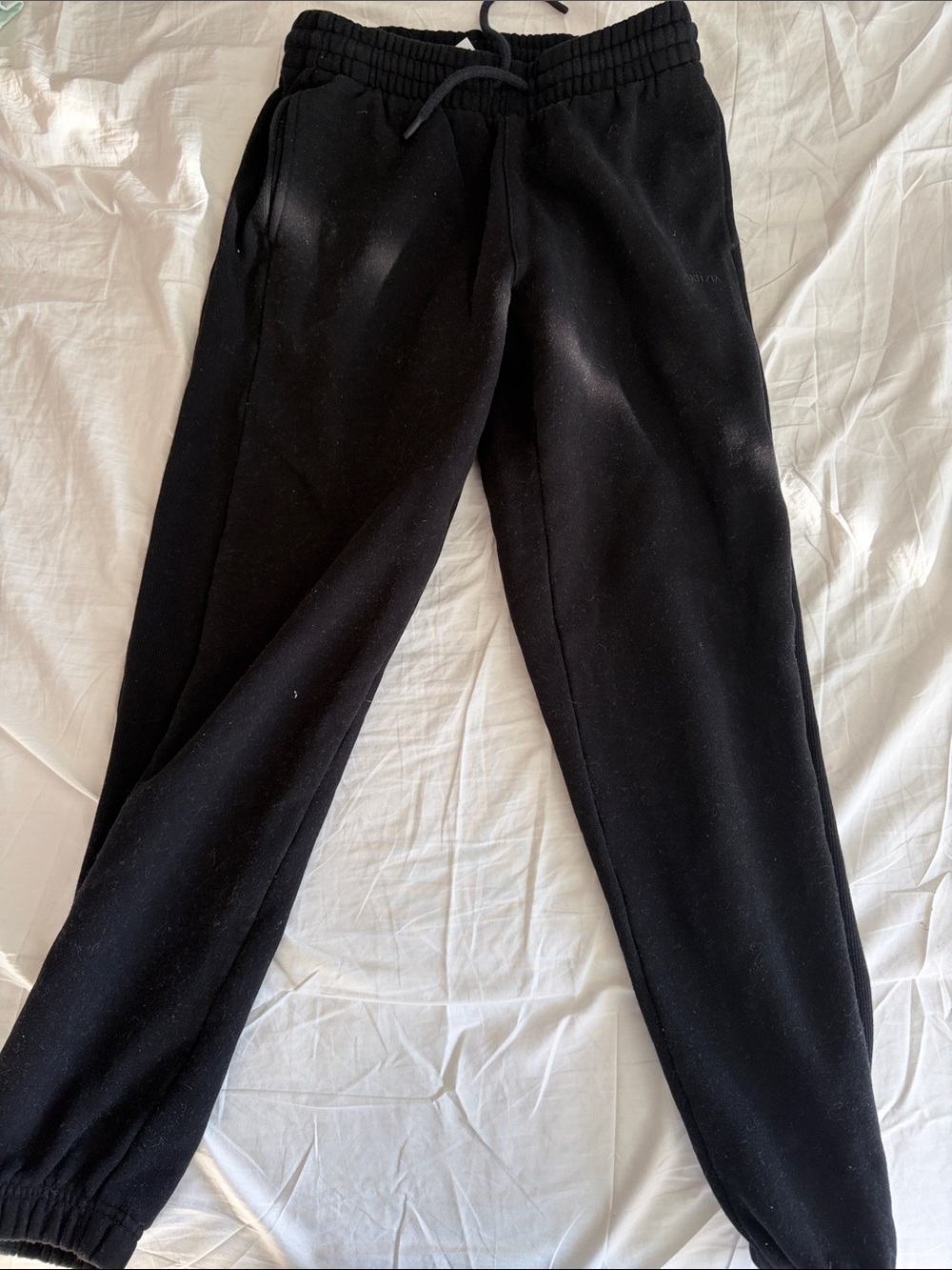 Aritzia Black Drawstring Joggers